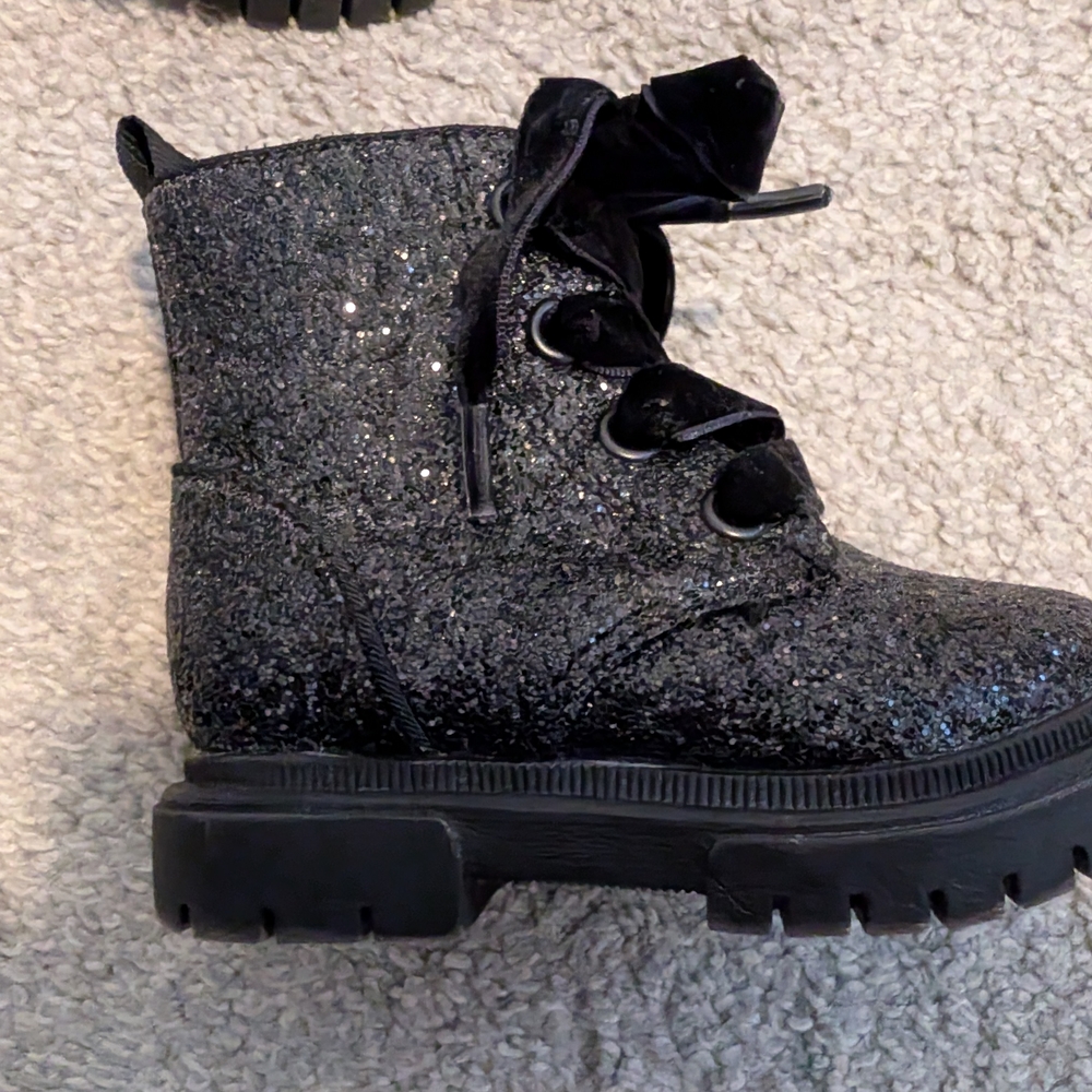 3 For $18 Cat & Jack Glittery Black Kids Boots - Picture 9 of 11